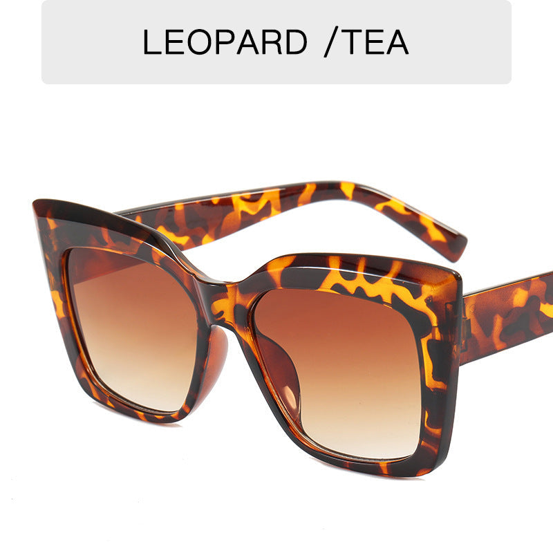 Women's Fashion Catwalk Large Frame Cat Eye Sunglasses