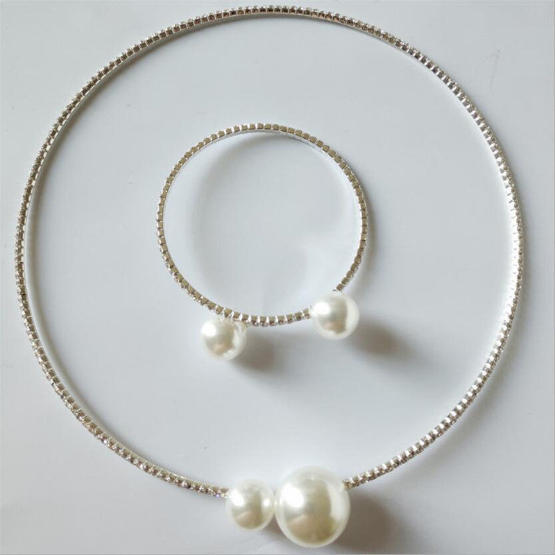 Alloy Diamond Simple Style Necklace Bracelet Set