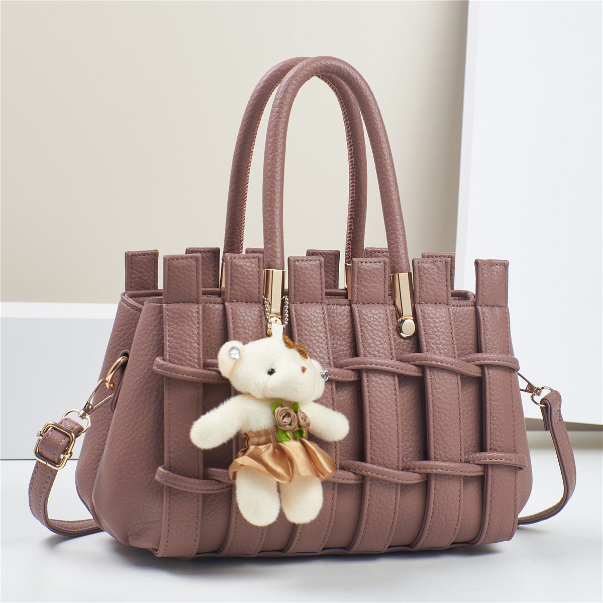 New Anti-scratch Women's Bag Fashion Hand-woven Handbag Shoulder Bag