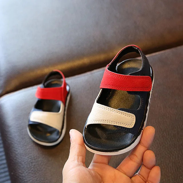 Kids Sandals Summer Fashion Boys Beach Sandals Non-slip First Walkers (Available)