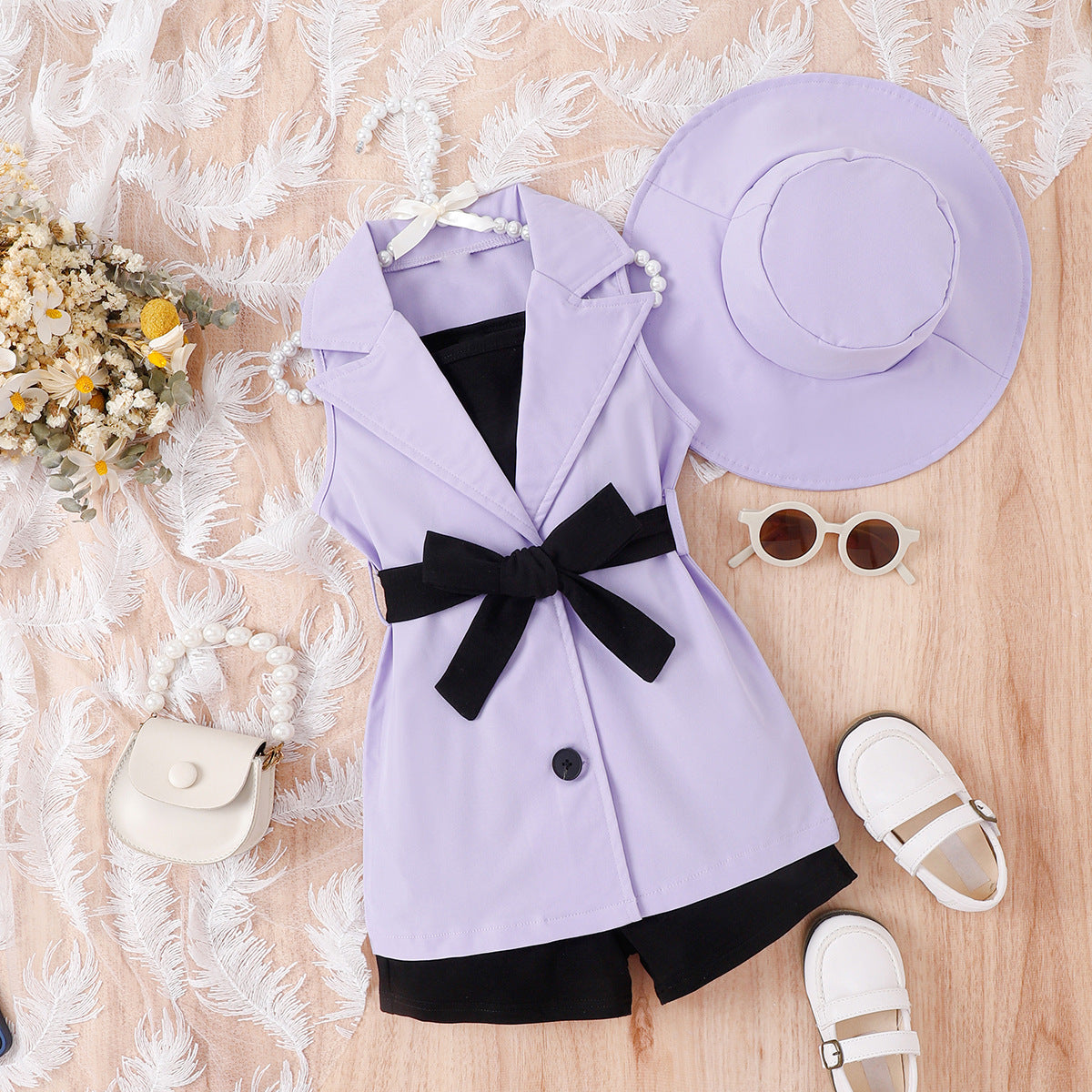 Girls suits for small and medium-sized children: suspender bottom + shorts + sleeveless suit jacket + hat 4Pcs set (Available)
