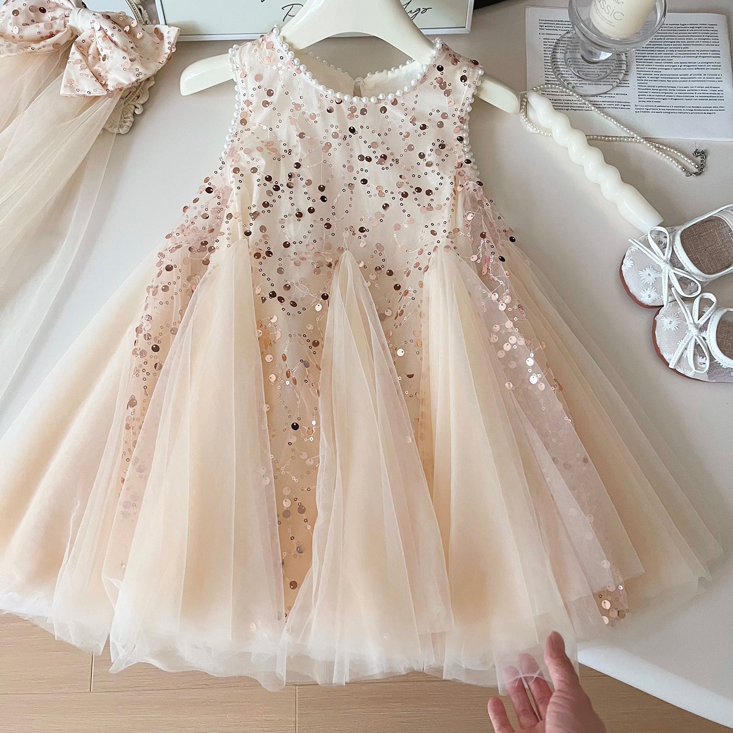 Summer New Korean Girls Beaded Sleeveless Dress Girls Sequined Mesh Princess Dress (Available)