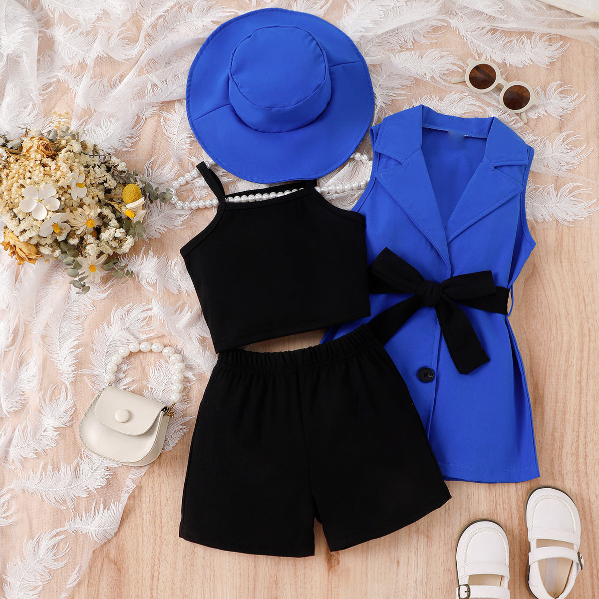 Girls suits for small and medium-sized children: suspender bottom + shorts + sleeveless suit jacket + hat 4Pcs set (Available)