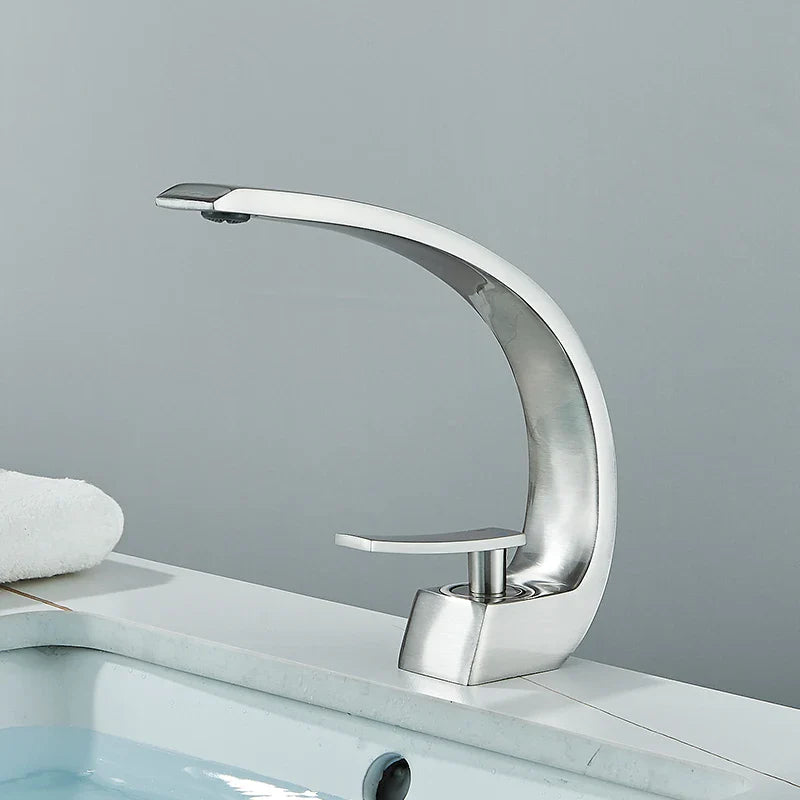 Luxury Brass Basin Faucet Deck Mounted Black Hot Cold Water Bathroom Basin Wash Mixer Tap Single Hole For Bathroom