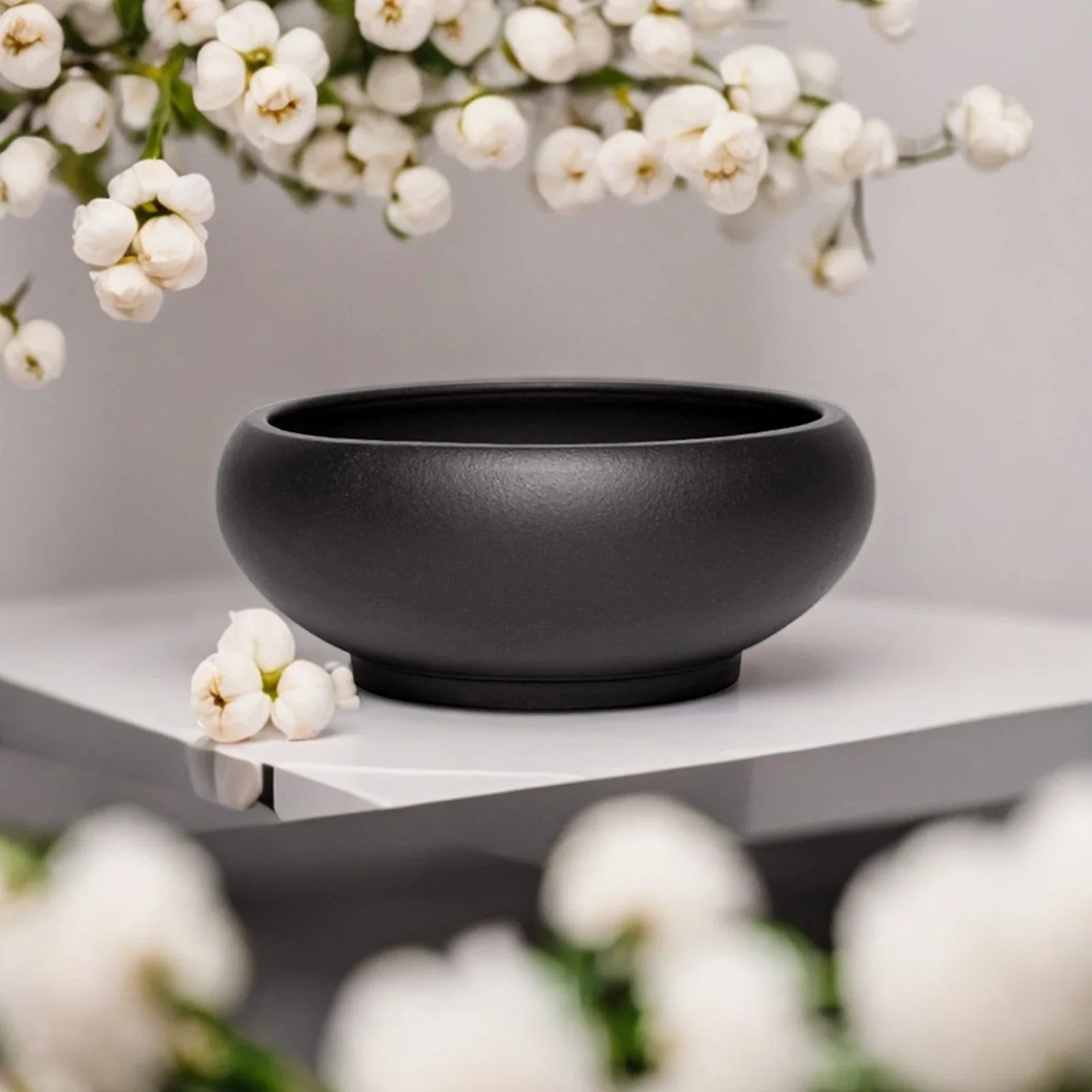 Flowerpot Red Stoneware Flower Pots With Drain Hole Elegant Promote Healthy Growth Planter For Balcony Living Room Bedroom