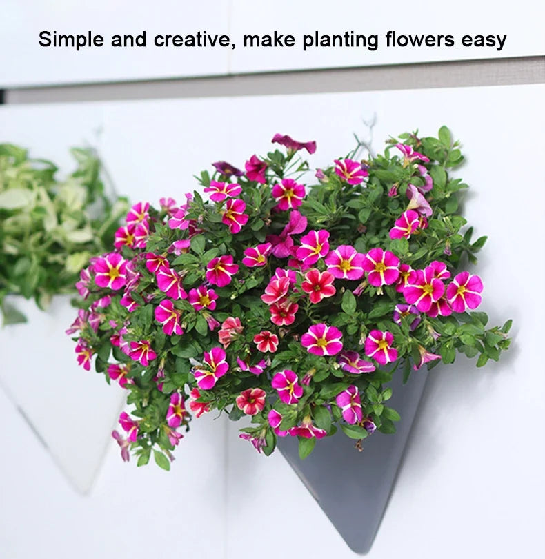 Fashion Triangular Wall Mounted Flower Pots Self Watering Hanging Basin for Plants Lazy Flowerpot Office Home Garden Accessories