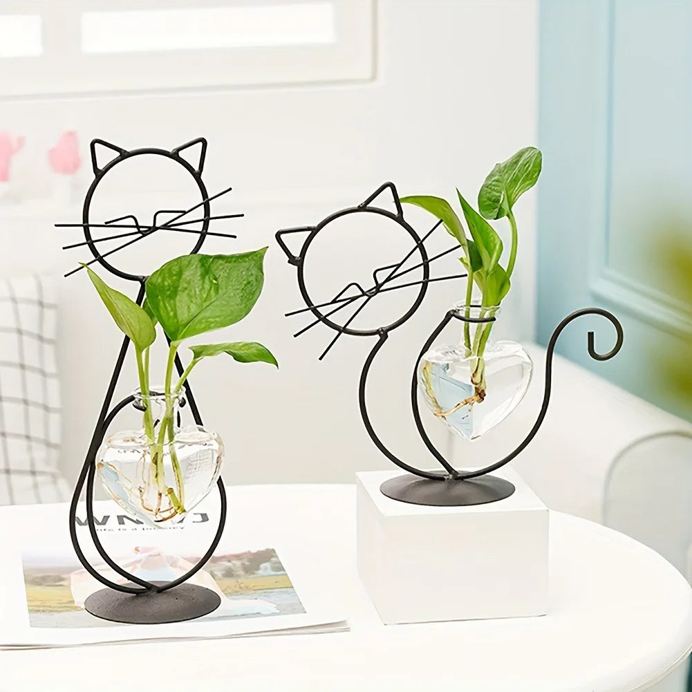 Simple Cat Iron Flower Machine Heart-Shaped Hydroponics Vase Creative Home Living Room Dining Table Decoration