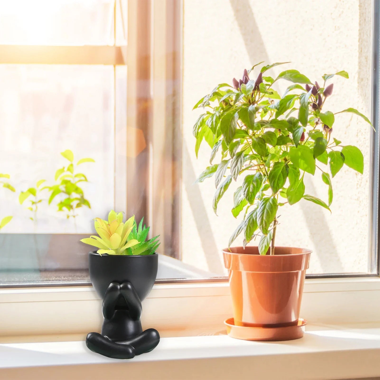 Small Human Modeling Plant Pot Decorative Flower Planter for Outdoor Garden Decoration