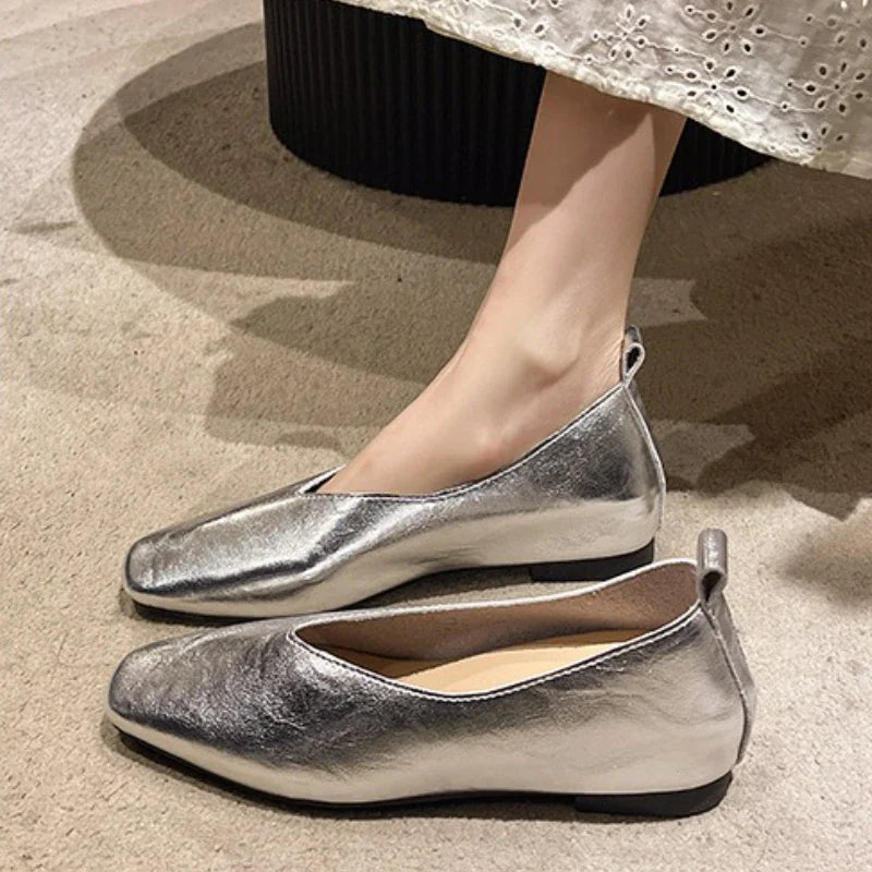 New Shoes for Women Retro Ladies Flats Slip on Shoes Loafers Square Toe Shallow Mouth Women Casual Footwear Lightweight