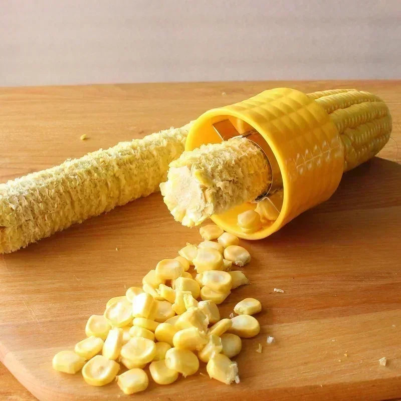 Stainless Steel Corn Thresher Manual Rotary Plastic Corn Plow Creative Corn Husking Separator Gadgets New Kitchen Making Tools