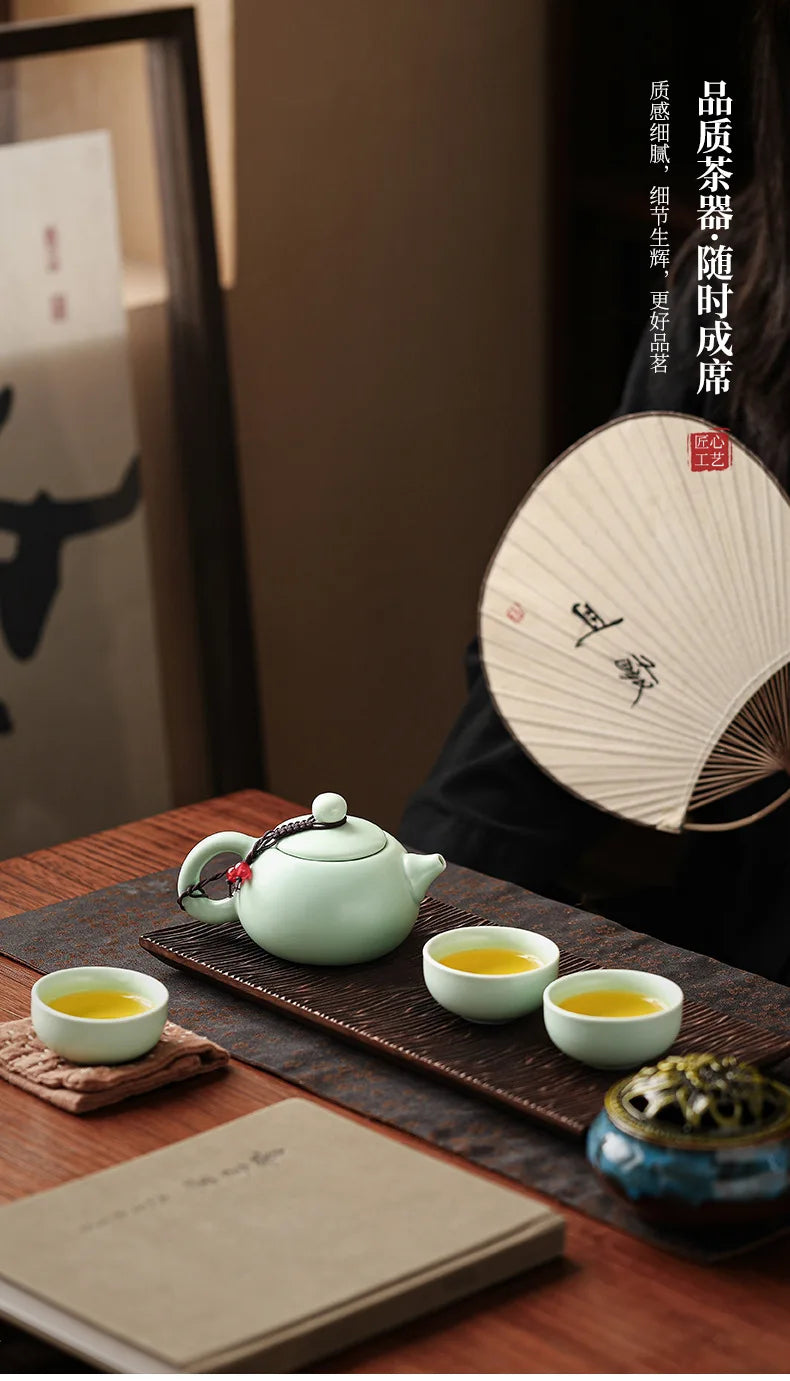 Guochao Forbidden City merchandise tea set gift set to give customers souvenir business enterprise practical gift