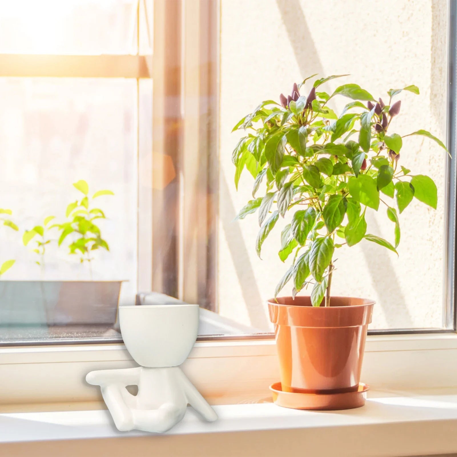 Small Human Modeling Plant Pot Decorative Flower Planter for Outdoor Garden Decoration