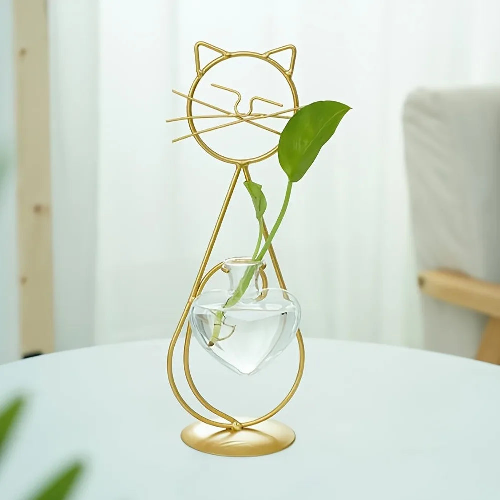Simple Cat Iron Flower Machine Heart-Shaped Hydroponics Vase Creative Home Living Room Dining Table Decoration