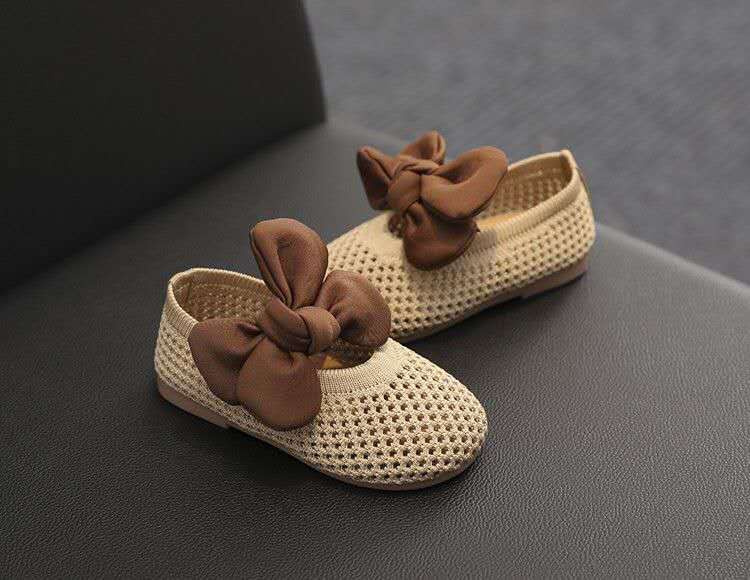 Summer New Children's Shoes Fashion Soft Bottom Baby Breathable Little Princess Hole Mesh Shoes (Available)